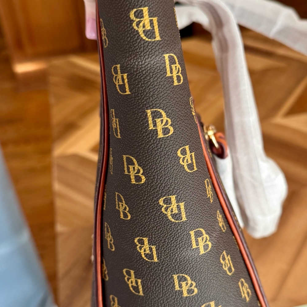 NEW Dooney & Bourke Ashton Top Zip Tote Bag - Brown Tomro monogram red lining - Picture 5 of 9